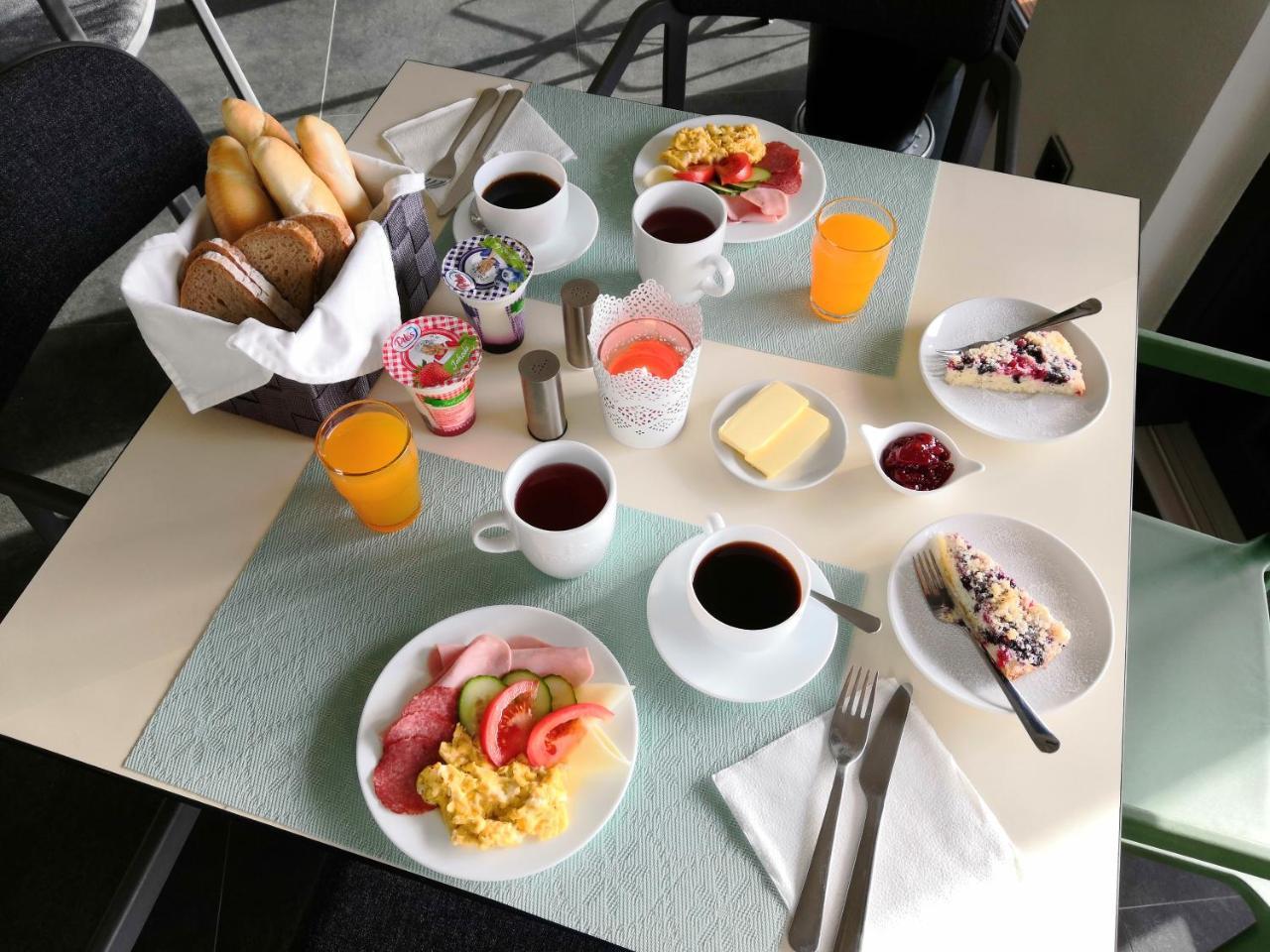 Penzion Cafe Na Svahu Хеб Экстерьер фото
