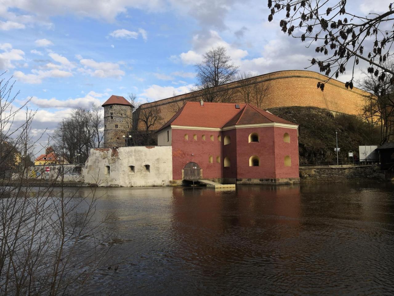 Penzion Cafe Na Svahu Хеб Экстерьер фото